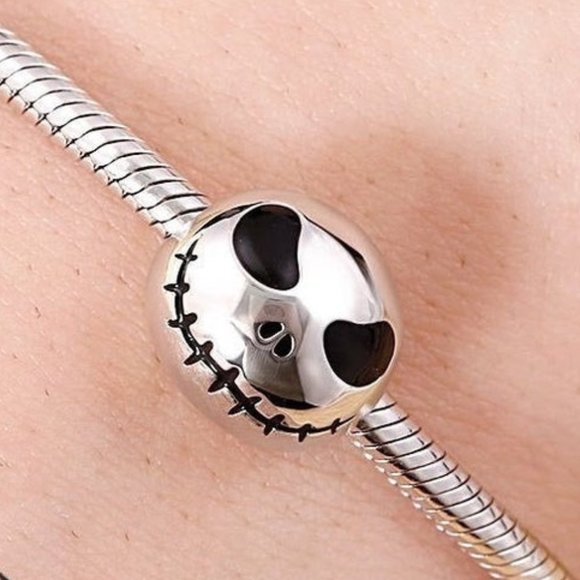 Jack Skellington Nightmare Before Christmas Charm - Picture 2 of 3